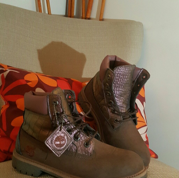 chocolate brown timberland boots